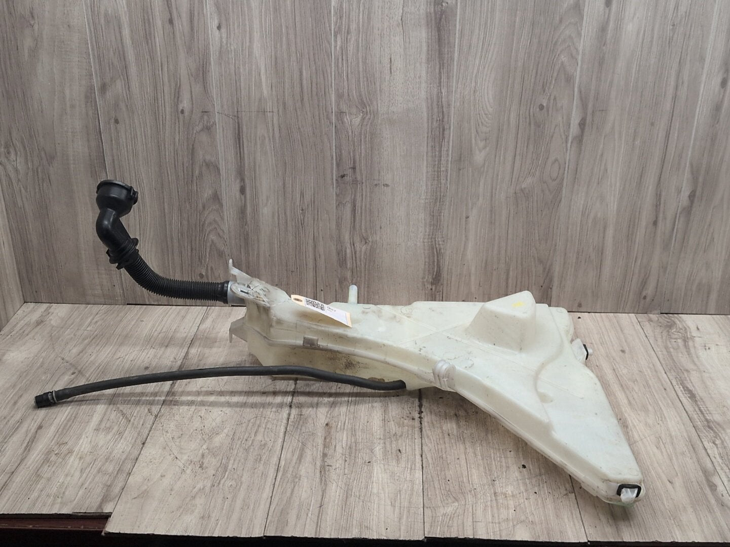 2014 - 2018 BMW X5 F85 Windshield Reservoir Tank Assembly 7292424 S63B44T2