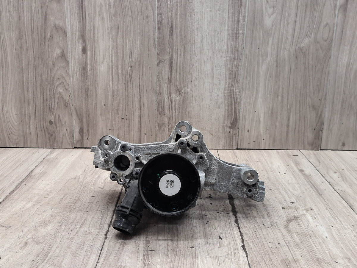 2019-2026 BMW G05 X5 B58B30M1 Engine Motor Cooling Auxiliary Water Pump 8650986