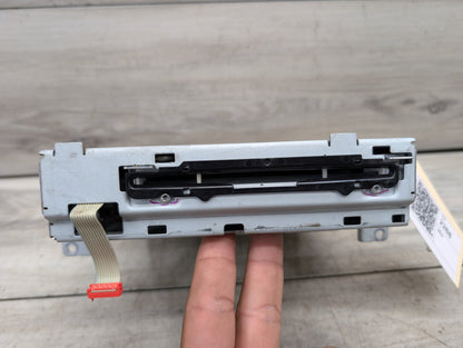 2007-2013 BMW X5 E70 Radio CD Player 9196759