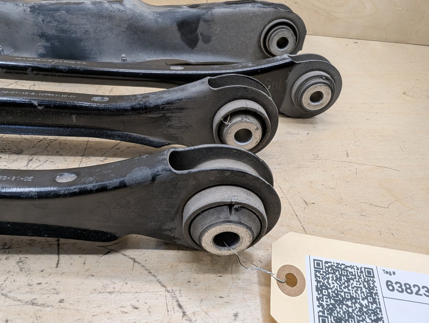 2012-2018 BMW 320i F30 Rear Right Passenger Control Arms SET 6792540