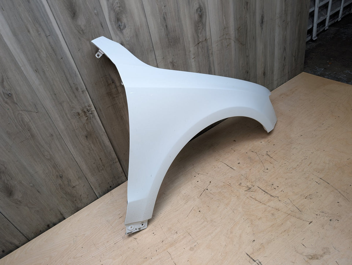 2009-2017 Audi Q5 8R Front Right Passenger Fender Panel White T9/ Y9C