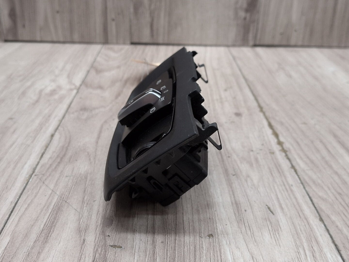 2014 - 2018 BMW X5 F85 Headlight Switch 6824887 S63B44T2