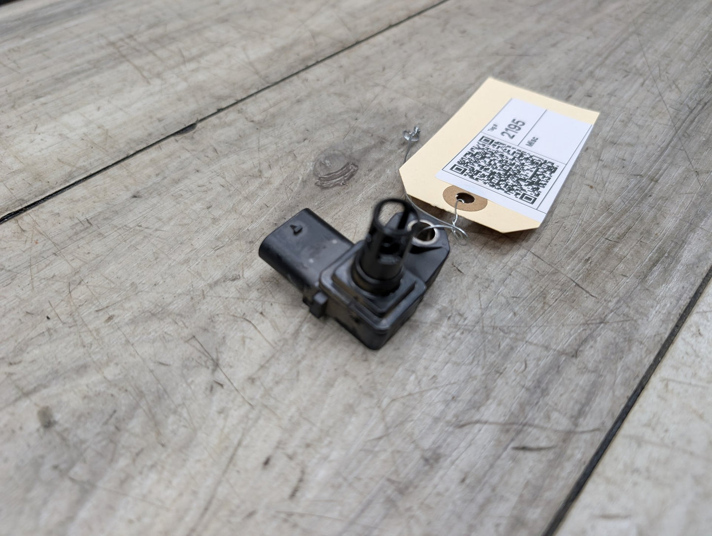 2018 - 2024 BMW X3 G01 Manifold Absolute Pressure (MAP) Sensor 8637900