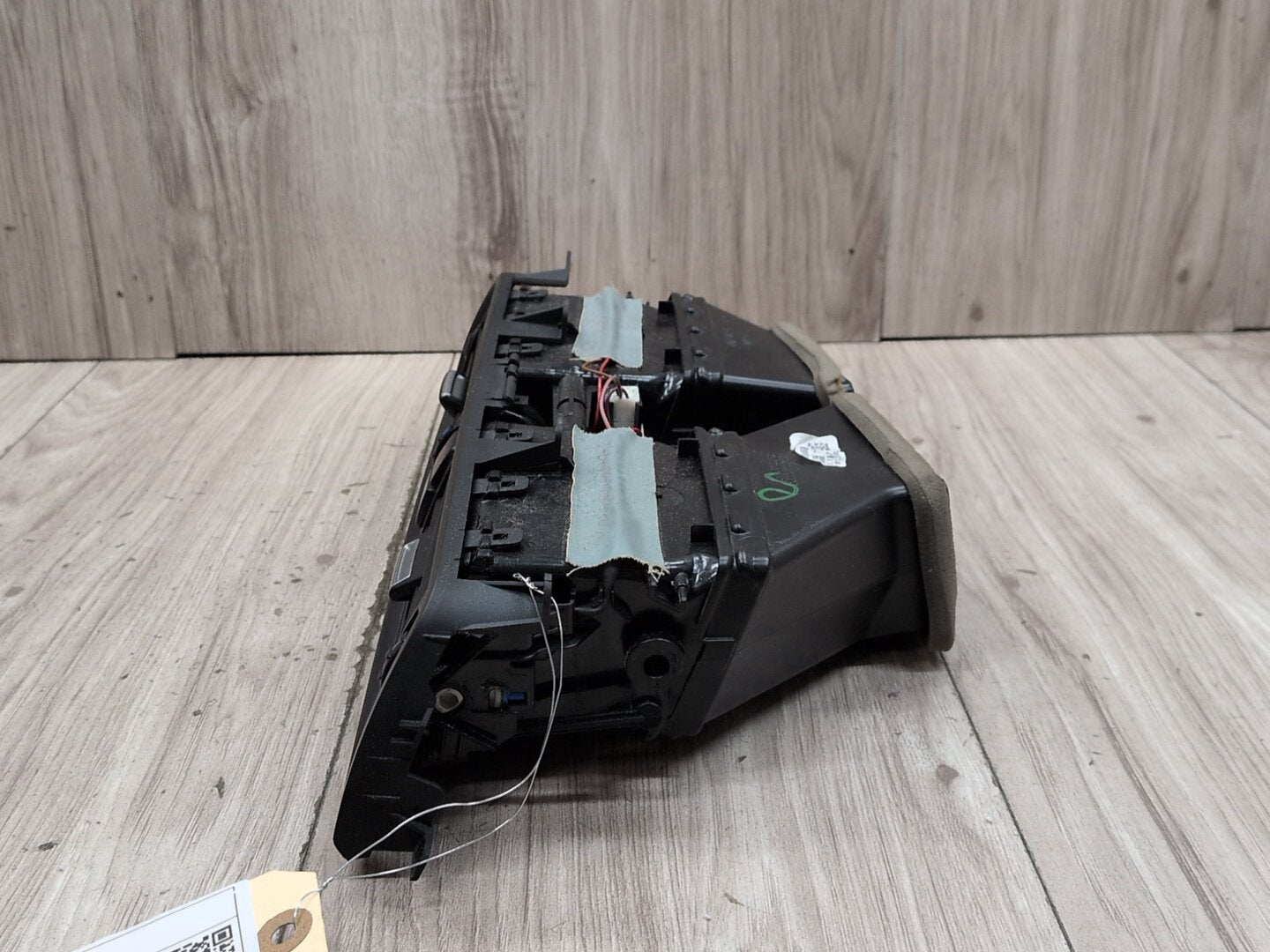2011 - 2016 BMW 535i F10 Dashboard Dash Board Middle Center Air Vent 9166885 N55B30A