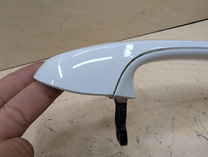 2018-2024 BMW X3 G01 Front or Rear Right Passenger Exterior Door Handle 7470528