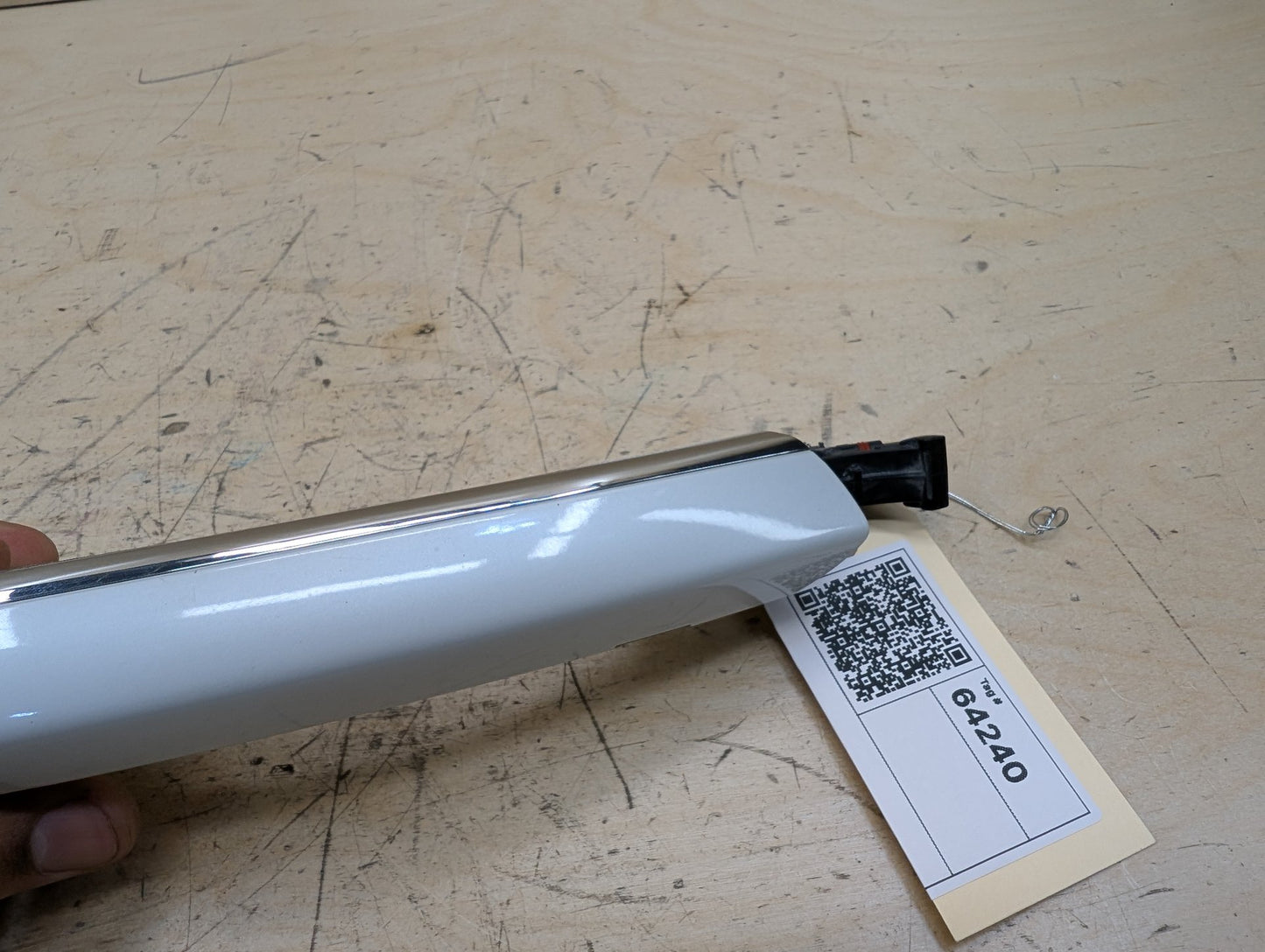 2016-2022 BMW 750i G12 Front or Rear Right Passenger Exterior Door Handle w/ Comfort Access 7411040