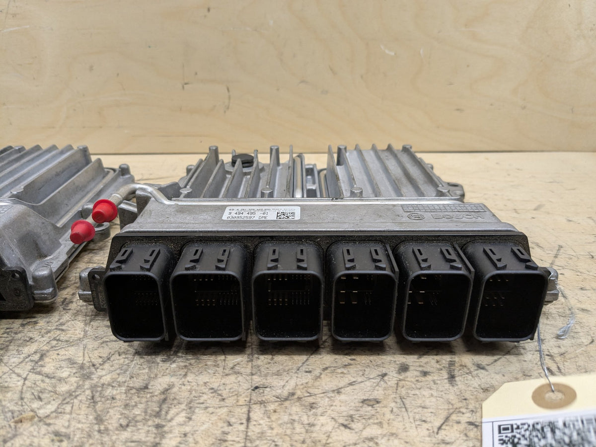 2018-2023 BMW G30 M550i N63B44O2 Engine ECU DME Computer Module SET 9494495