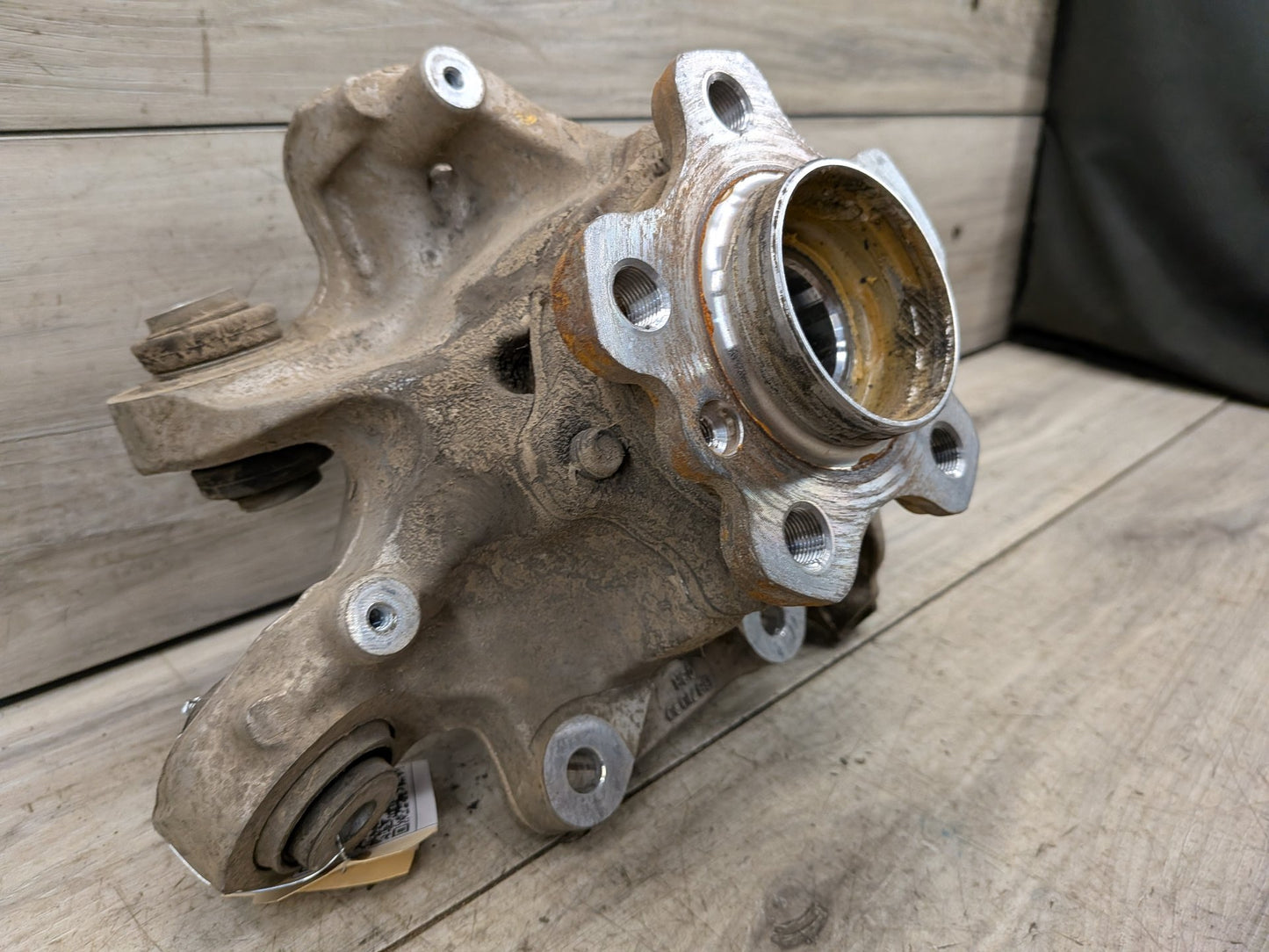 OEM BMW G01 X3 30i 30iX M40iX REAR Right Passenger Knuckle Hub Spindle Bearing