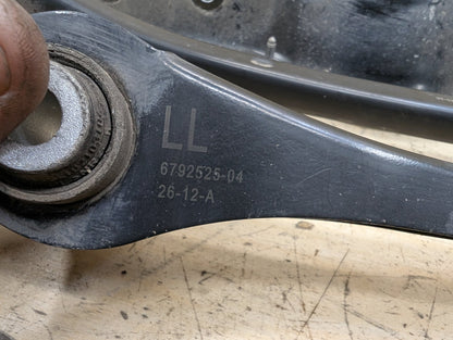 2012-2018 BMW 328i F30 Rear Left Driver Control Arms SET 6792541
