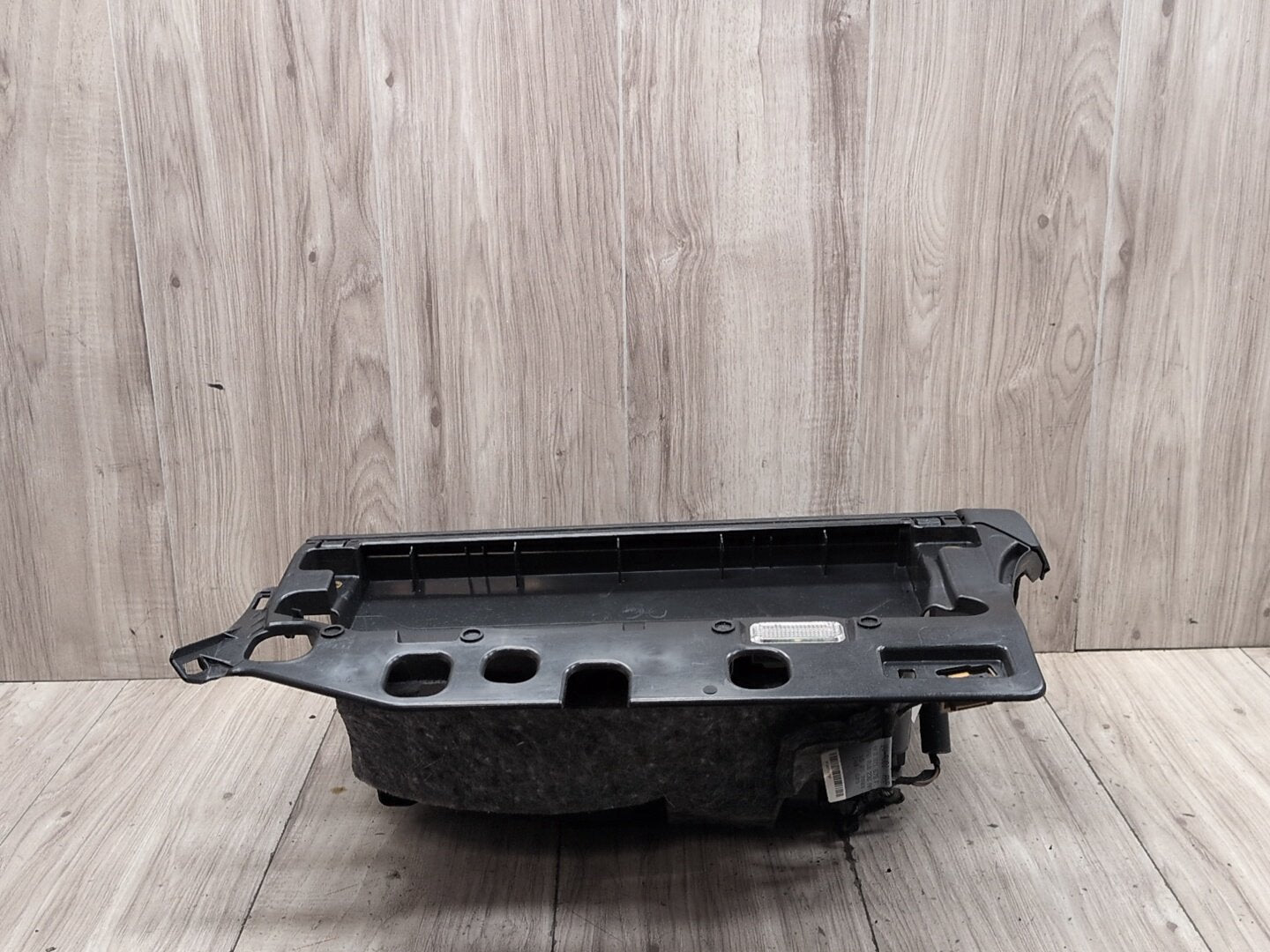 2008-2017 Audi S5 8T Dashboard Dash Board Panel Glove Box Assemly 8K1880302C
