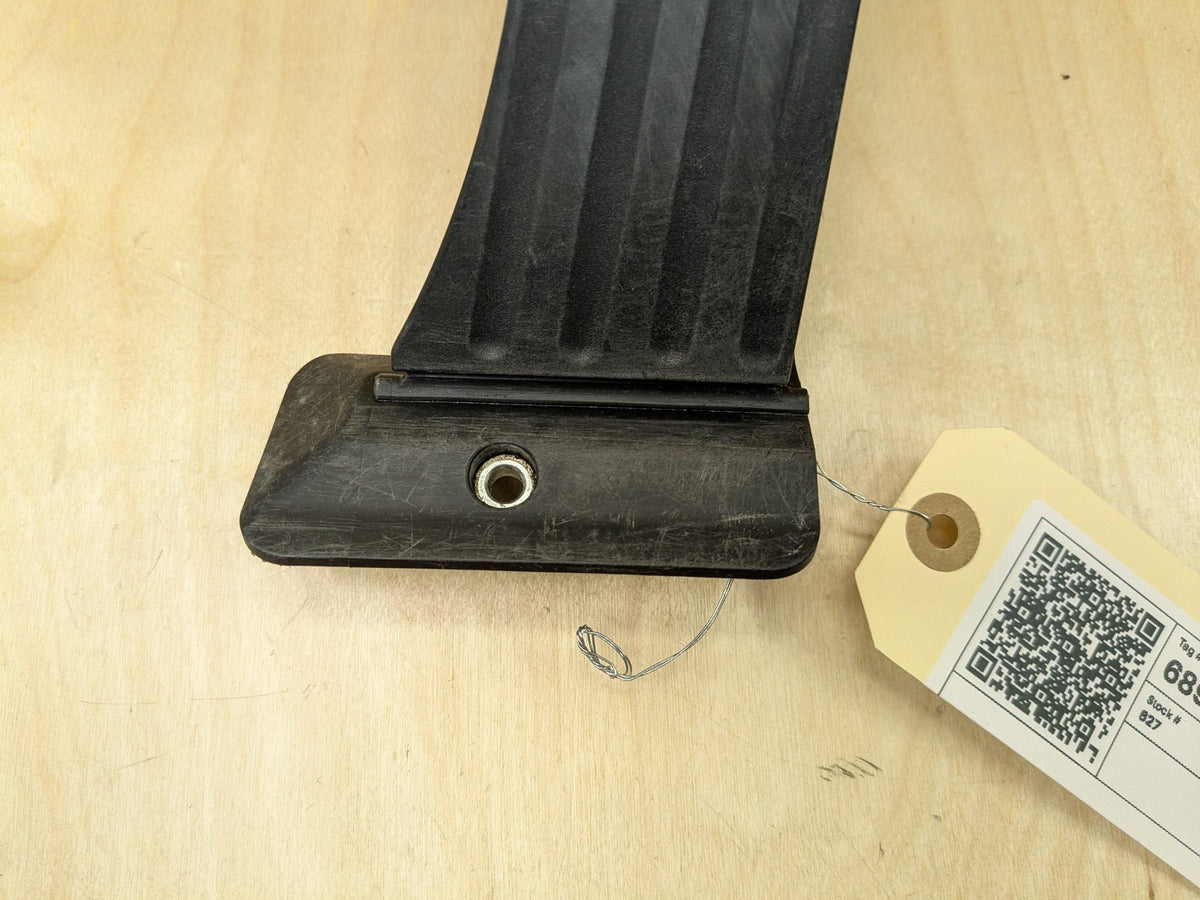 OEM BMW F15 F22 F25 F30 F36 F80 G01 G05 G20 X3 X5 Accelerator Throttle Gas Pedal