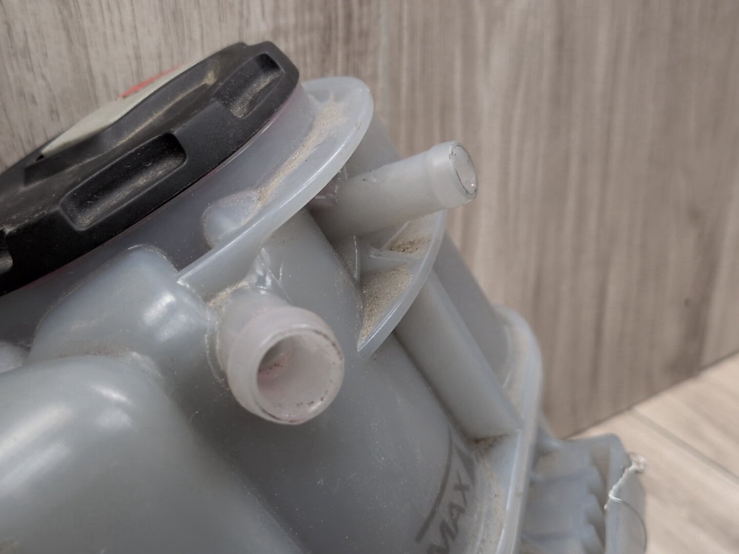 2018-2024 Audi S5 B9 Coolant Expansion Tank Reservoir 8W1121403