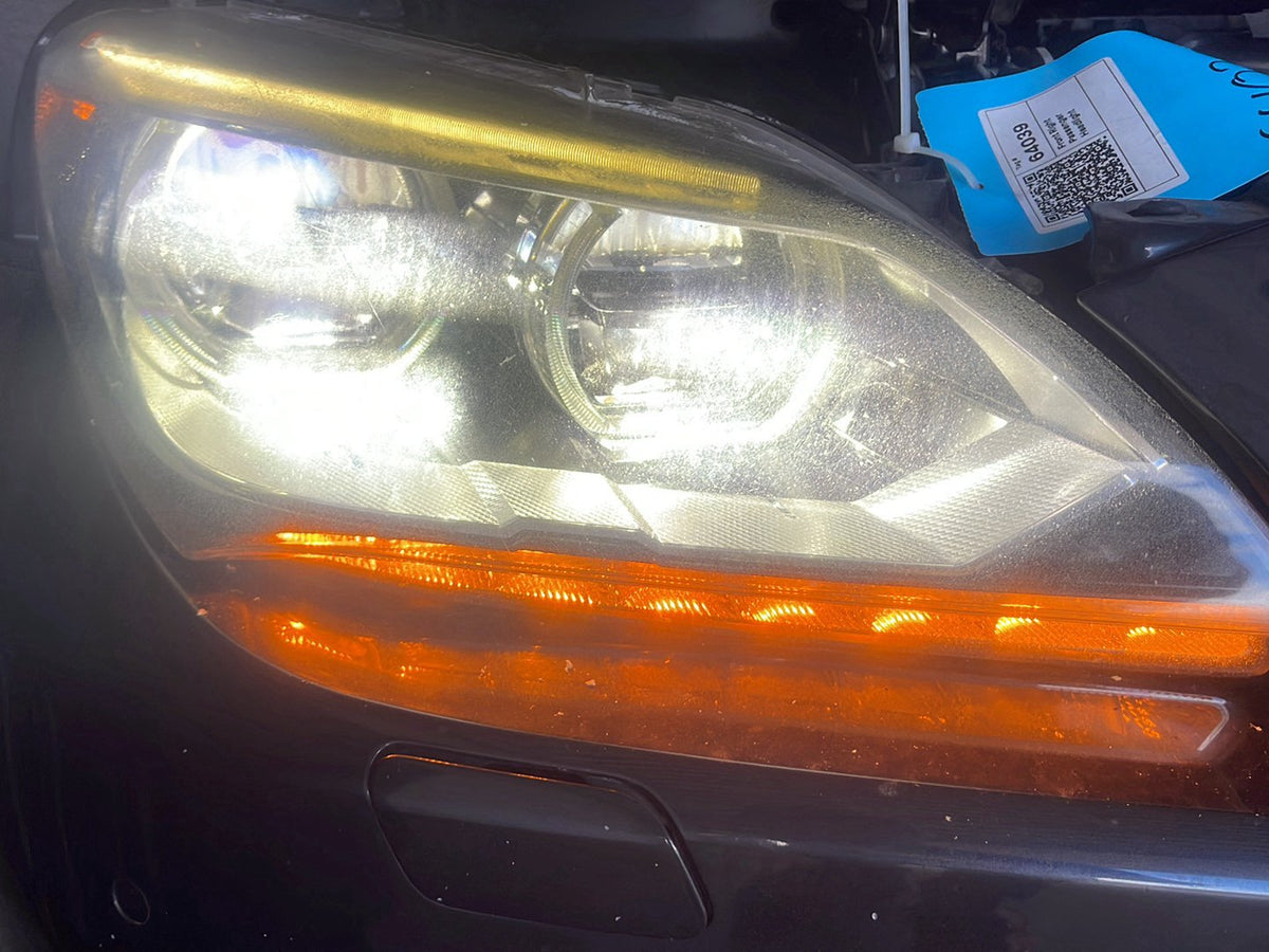 12-15 OEM BMW M6 F06 F12 F13 Right Passenger Adaptive LED Headlight Complete