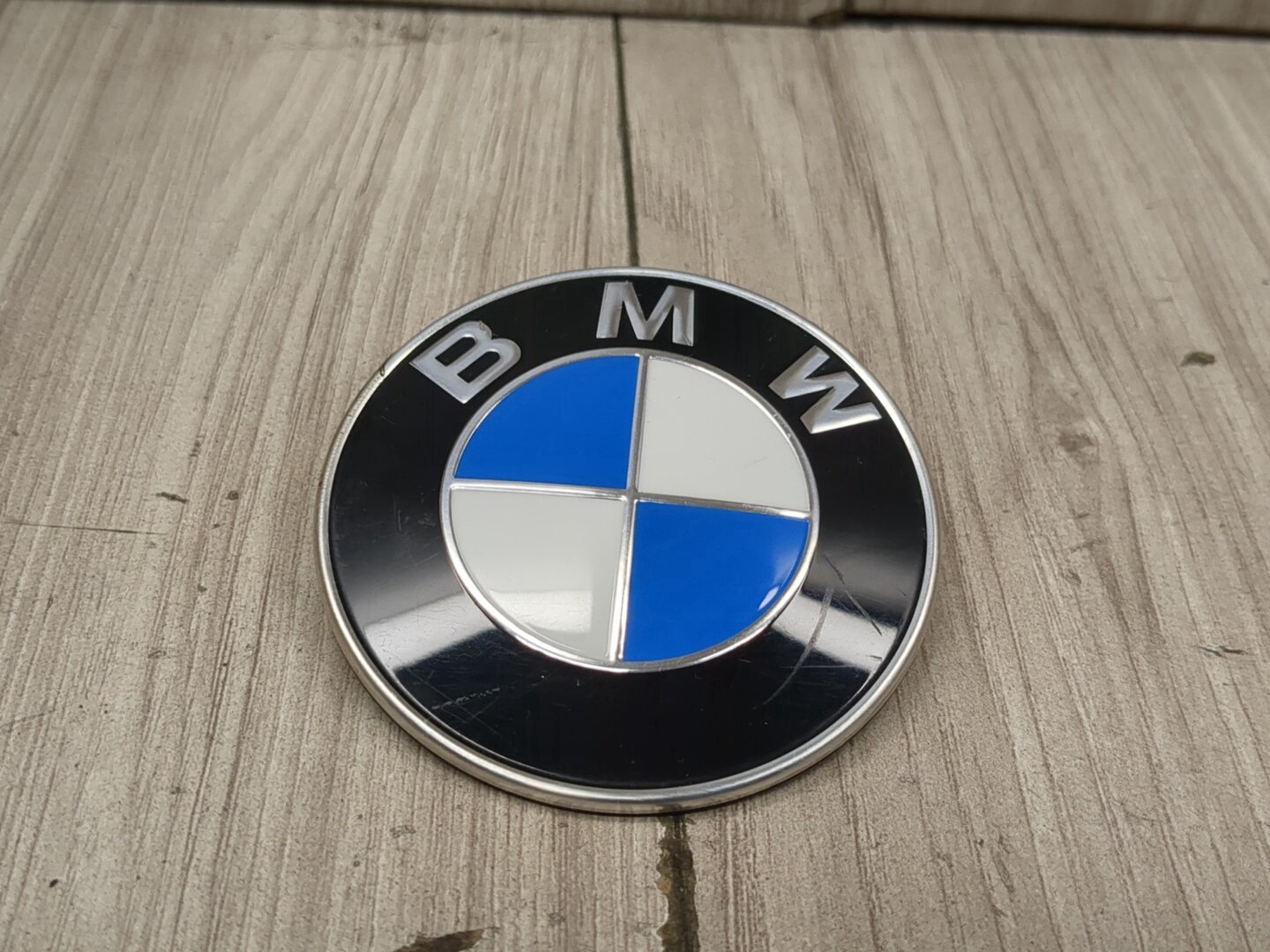 Genuine OEM BMW F39 F90 G20 G30 G80 M3 Bumper Hood Trunk Rear Round Emblem 74mm