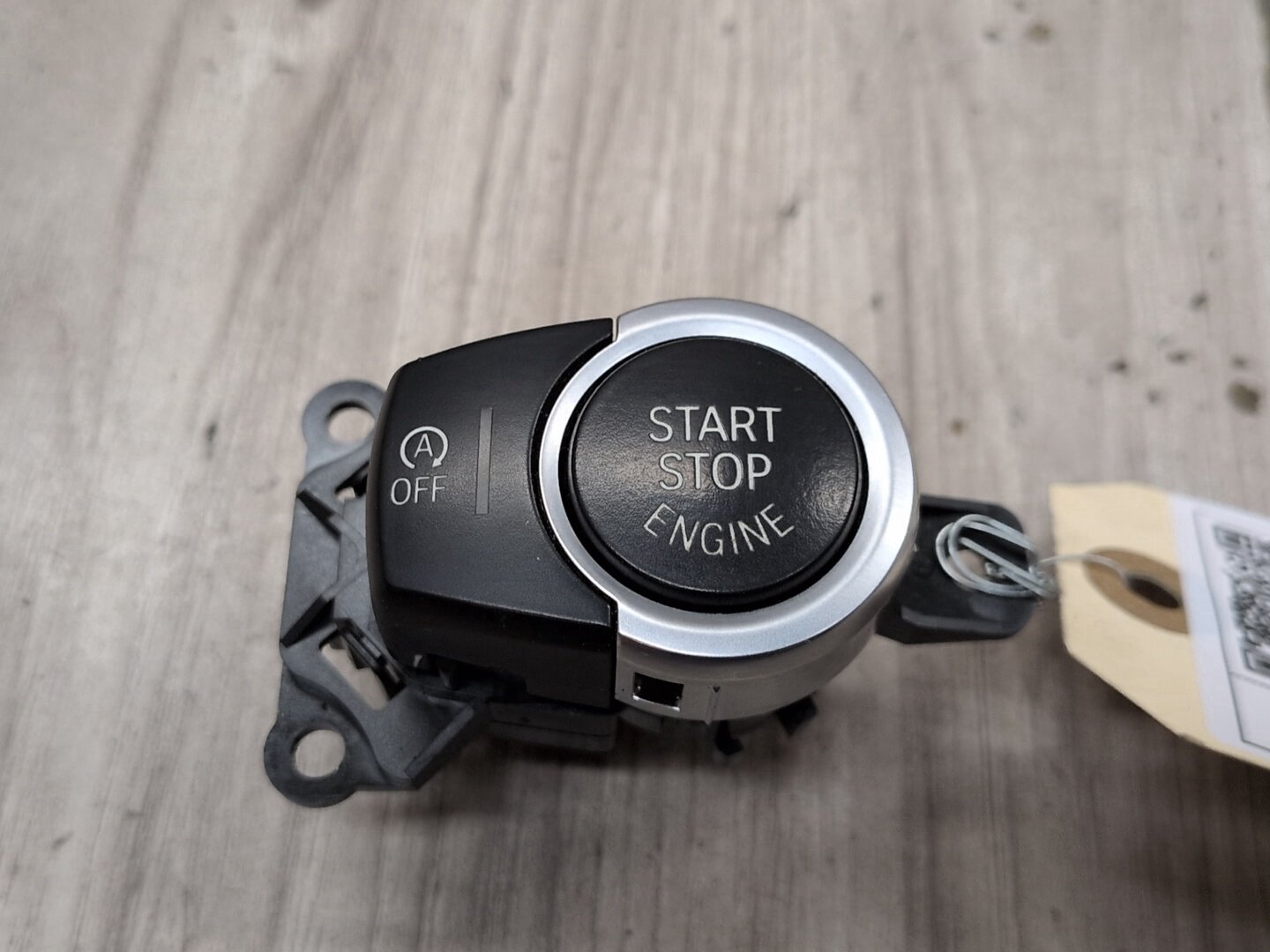 2011 - 2017 BMW X3 F25 Start Stop Button 9225239 N20B20O0