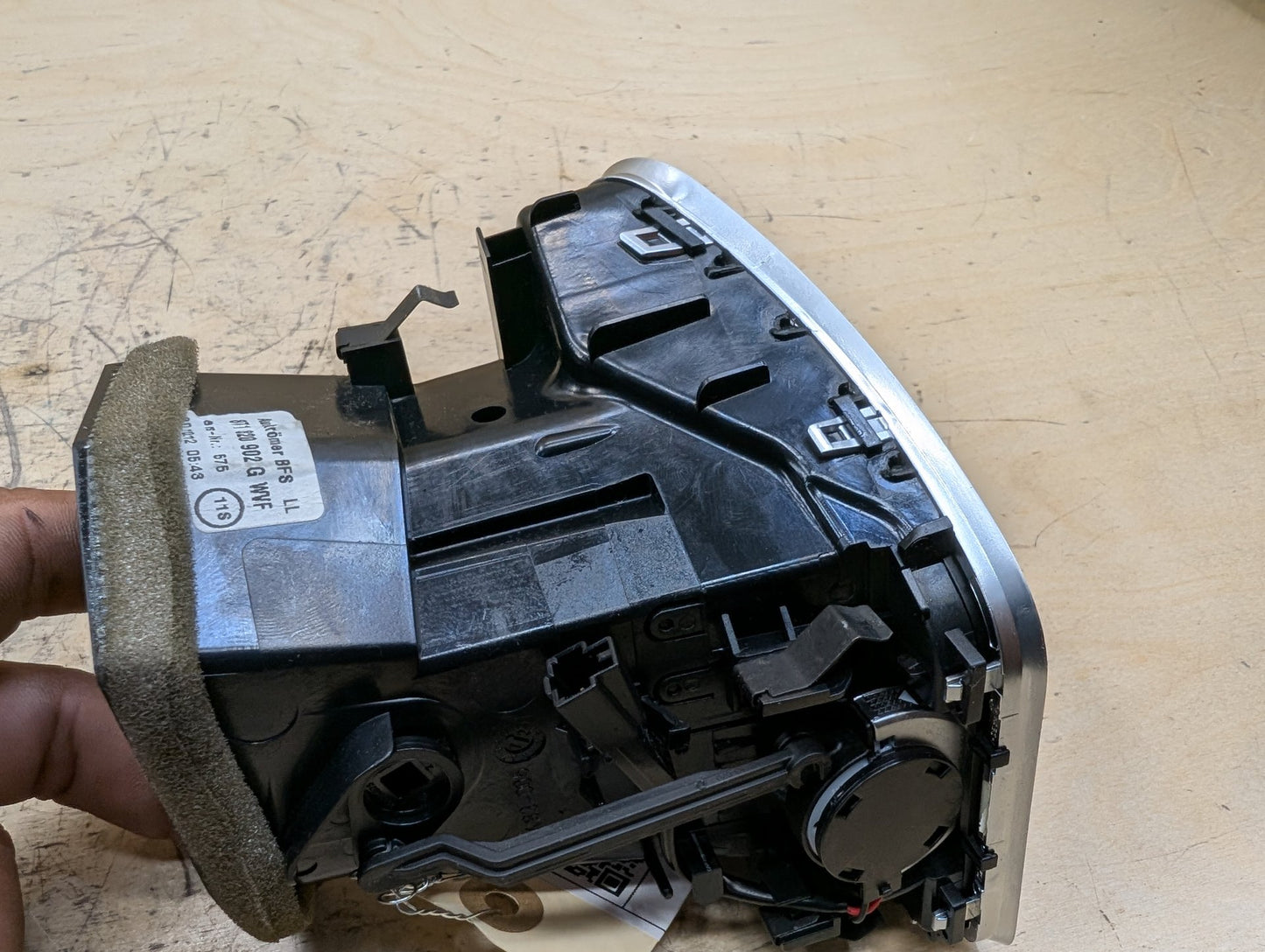 2011-2017 Audi RS5 8T Dashboard Dash Board Right Passenger Air Vent 8T1820902G OEM