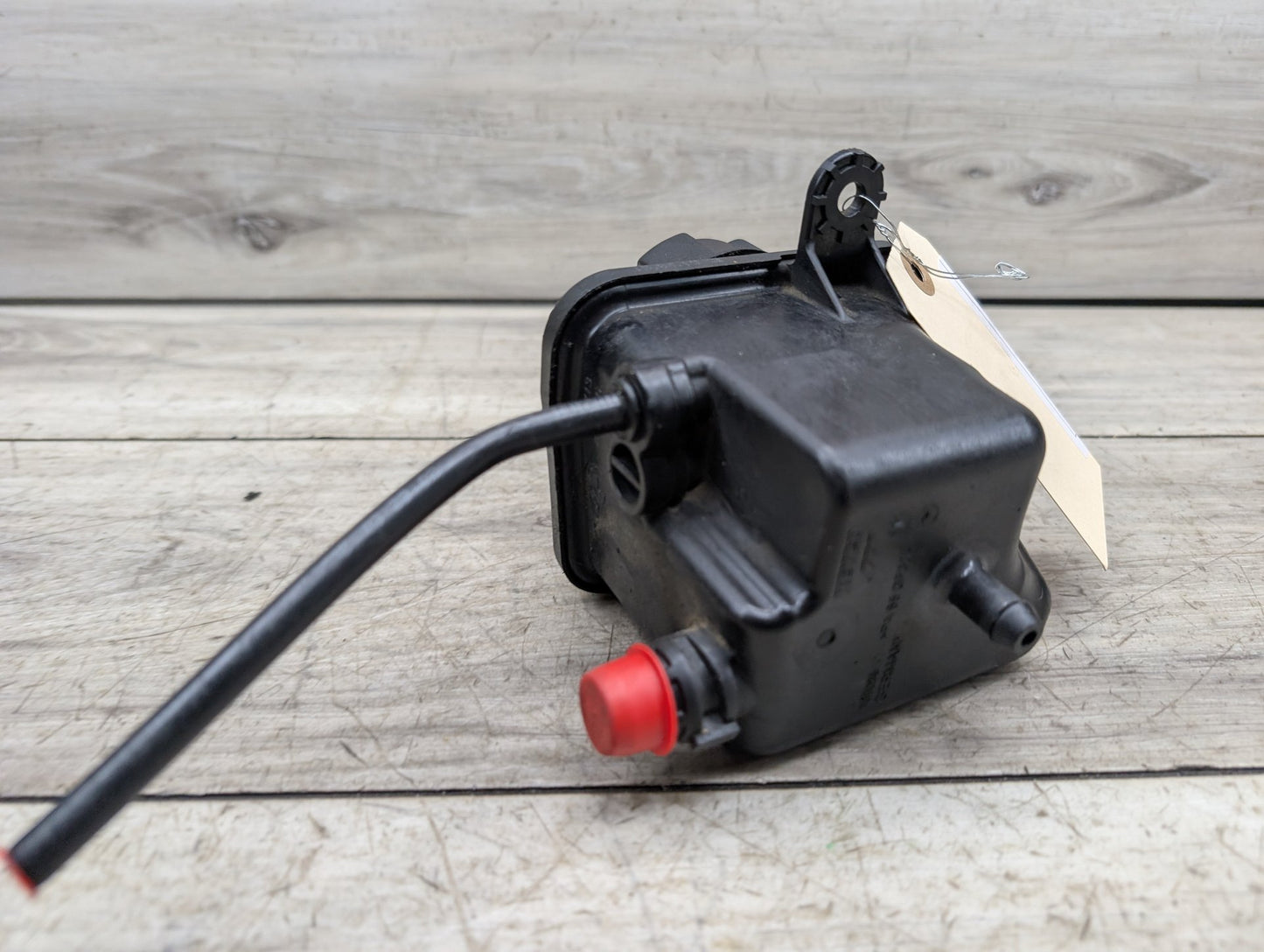 2014 - 2018 BMW X5 F15 Coolant Expansion Tank Reservoir 7841266 N63B44O1
