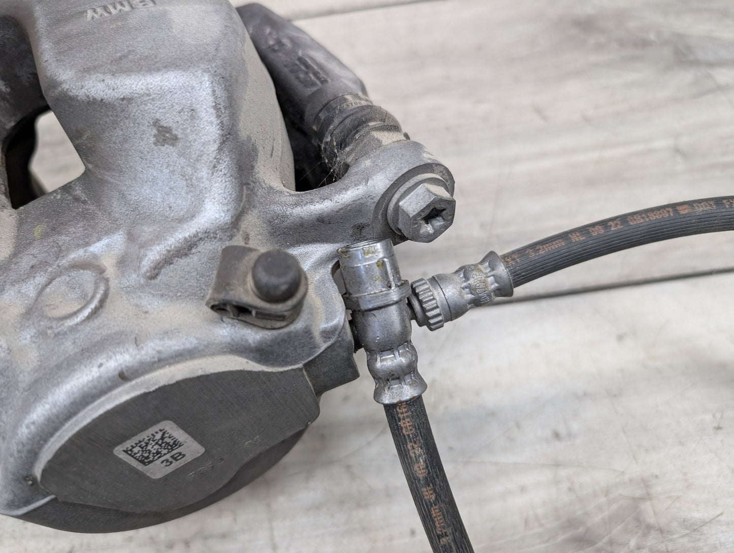 OEM BMW G01 G20 G22 G23 G26 G29 X3 330 430 FRONT Left Driver Side Brake Caliper