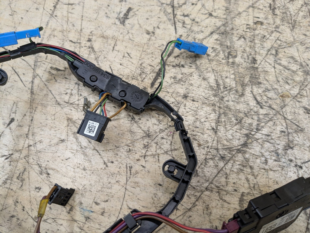2016-2019 BMW 740Li G12 Steering Wheel Vibration Generator Motor 6874085 OEM