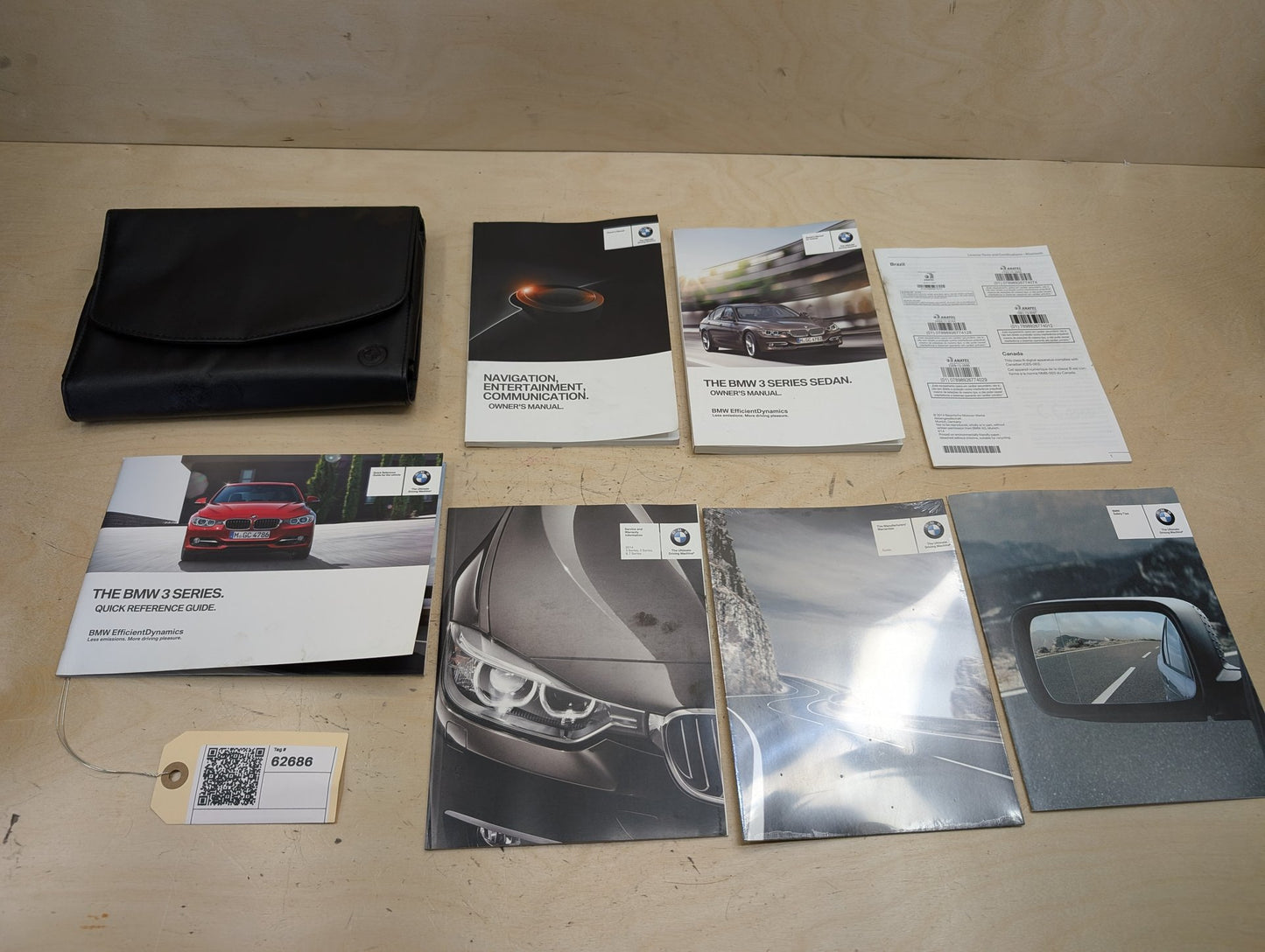 2014 BMW 328i F30- Owners Manual Books w/ Case SET