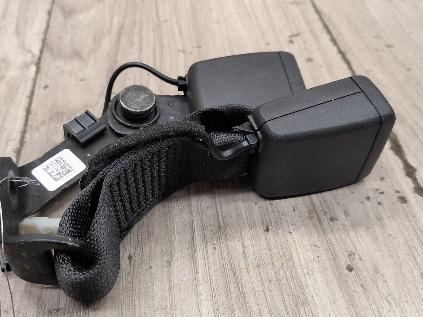 OEM BMW G20 G22 G26 G80 G82 M3 M4 Rear Right Passenger Seatbelt Seat Belt Buckle