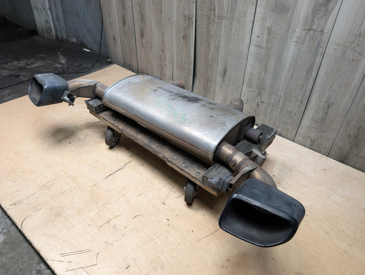 2018 - 2023 BMW X3 G01 Rear Exhaust Muffler 8693952 B58B30M0