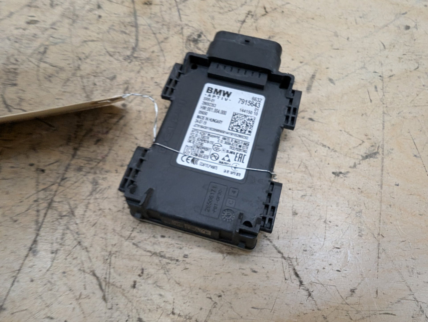 OEM BMW F90 G01 G05 G12 G16 G20 G30 X3 X5 Blind Spot Radar Sensor Control Module