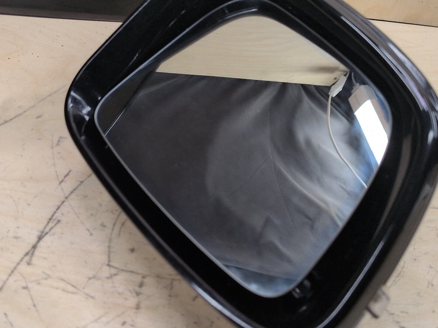 16-22 OEM BMW G12 740 Front Left Driver Side Mirror Heated w/ Camera White A96