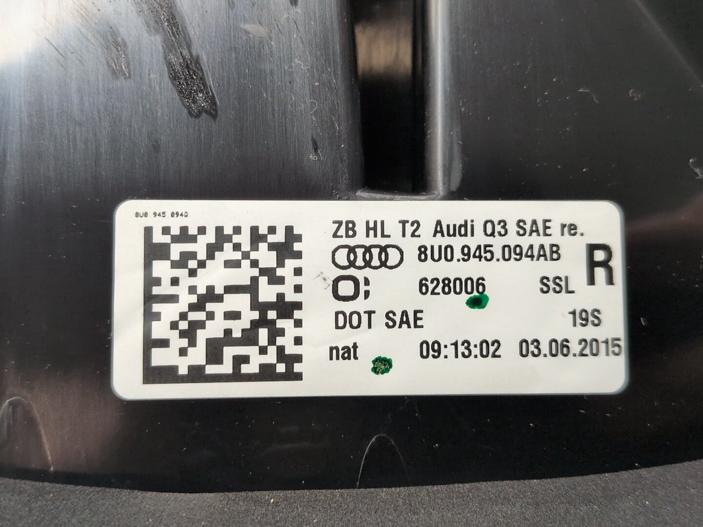 2015-2018 Audi Q3 8U Rear Right Passenger Outer Tail Light 8U0945094AB