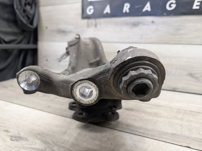 OEM BMW G30 530 540 M550 AWD Front Right Passenger Hub Spindle Knuckle Bearing