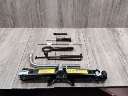 2008 - 2017 Audi S5 8T Emergency Spare Wheel Rim Tire Tool Kit SET 8K0011031K
