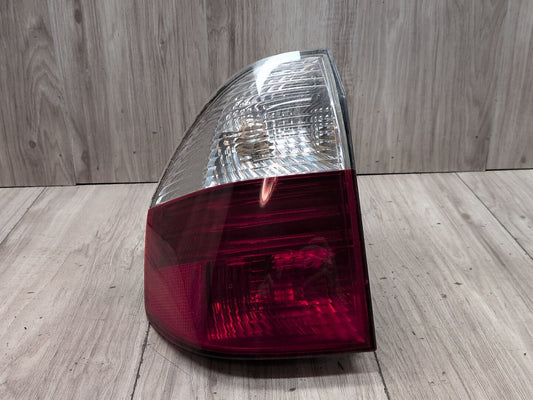 2004-2010 BMW X3 E83 Rear Left Driver Outer Tail Light 7162211