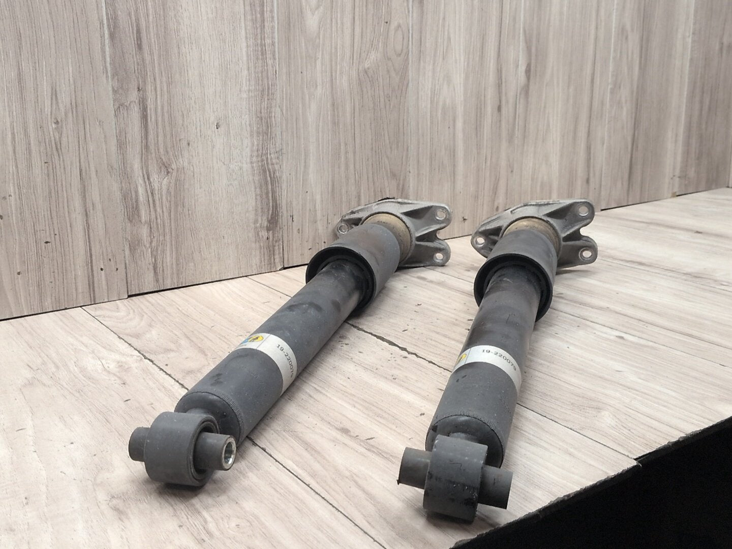 2014-2020 BMW 435i F32 Rear Left Right Strut Shock Coil Springs SET 6873756