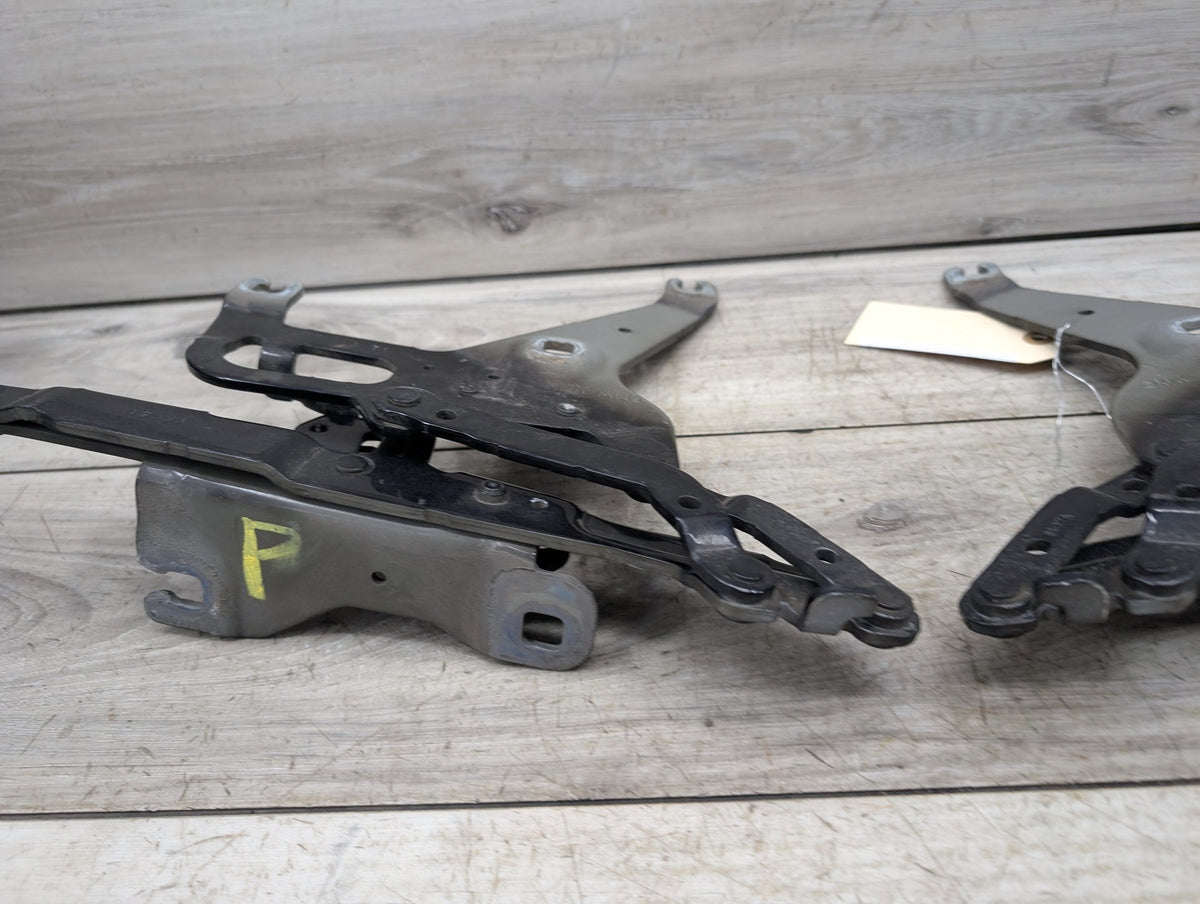 OEM BMW F15 F16 F85 X5 X6 Left Right Hood Hinge Support Bracket Brace SET