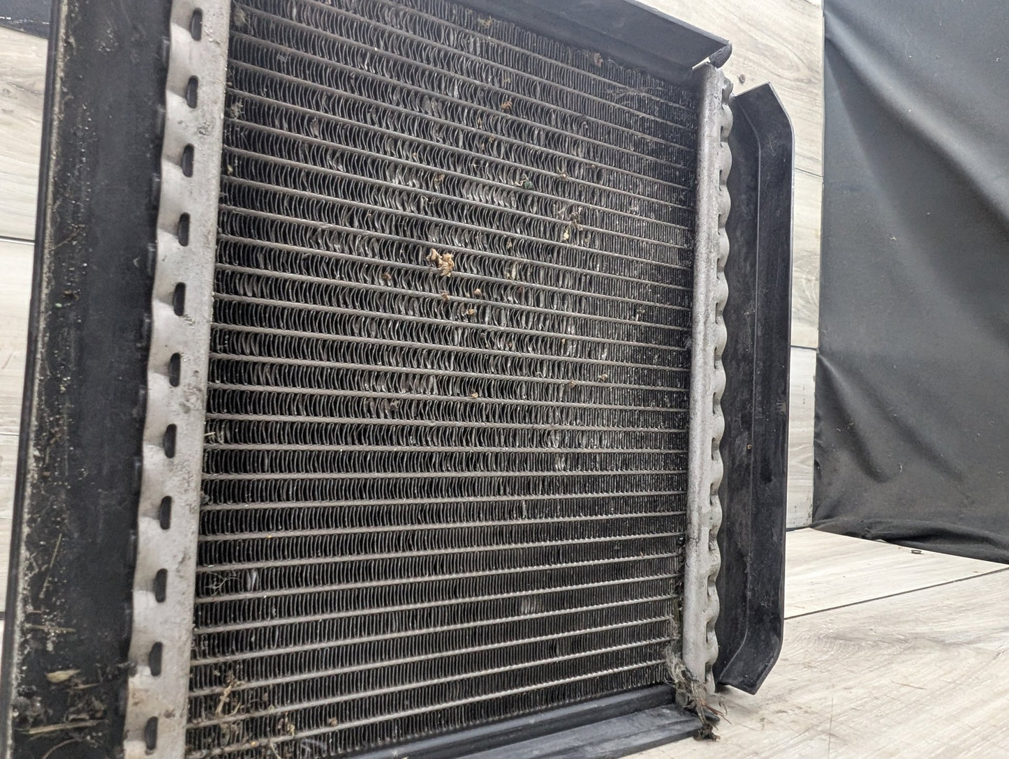 2018 - 2023 BMW X3 G01 Left or Right Secondary Auxiliary radiator 8630028 B58B30M0