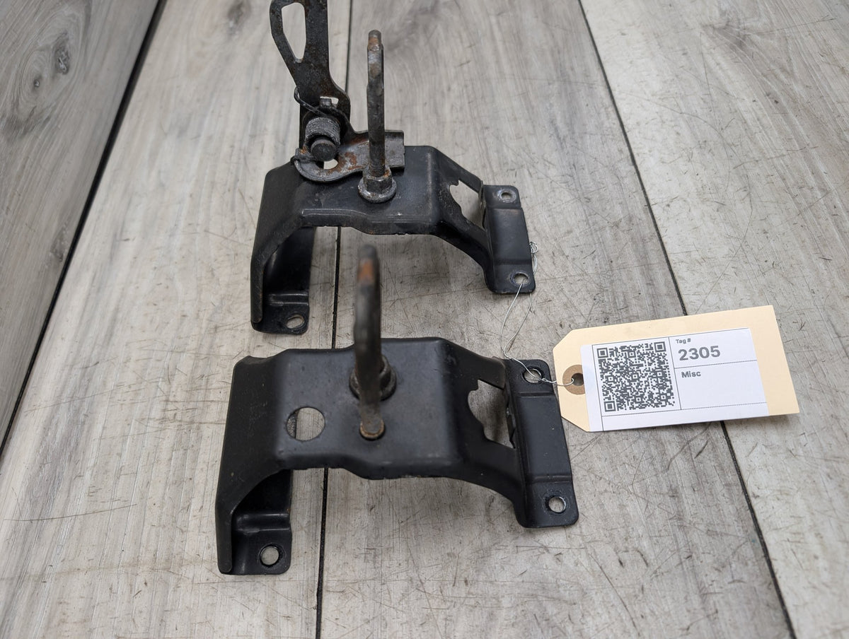 2007-2013 BMW X5 E70 Hood Bonnet Safety Lock Latches SET 7164802 OEM