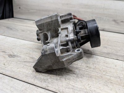 OEM BMW F22 F23 F30 G01 G02 230 330 X3 Engine B46 B48 Coolant Pump With Support