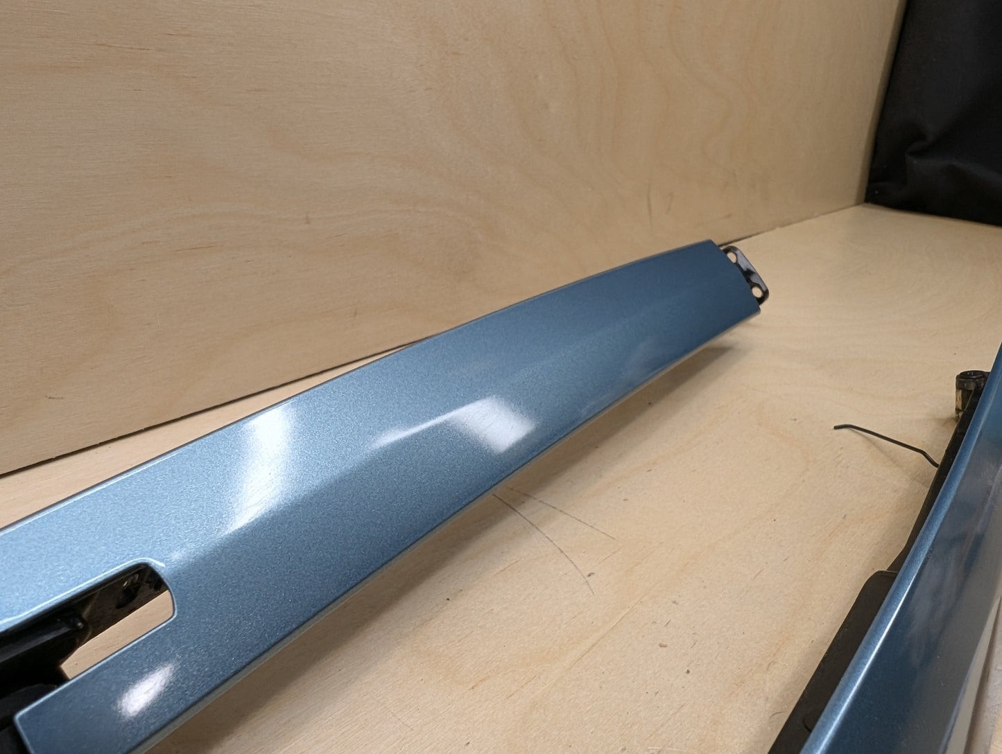 OEM BMW E93 335 M3 F33 F83 M4 Convertible Left Right Roof Top Hinge Cover Blue A13