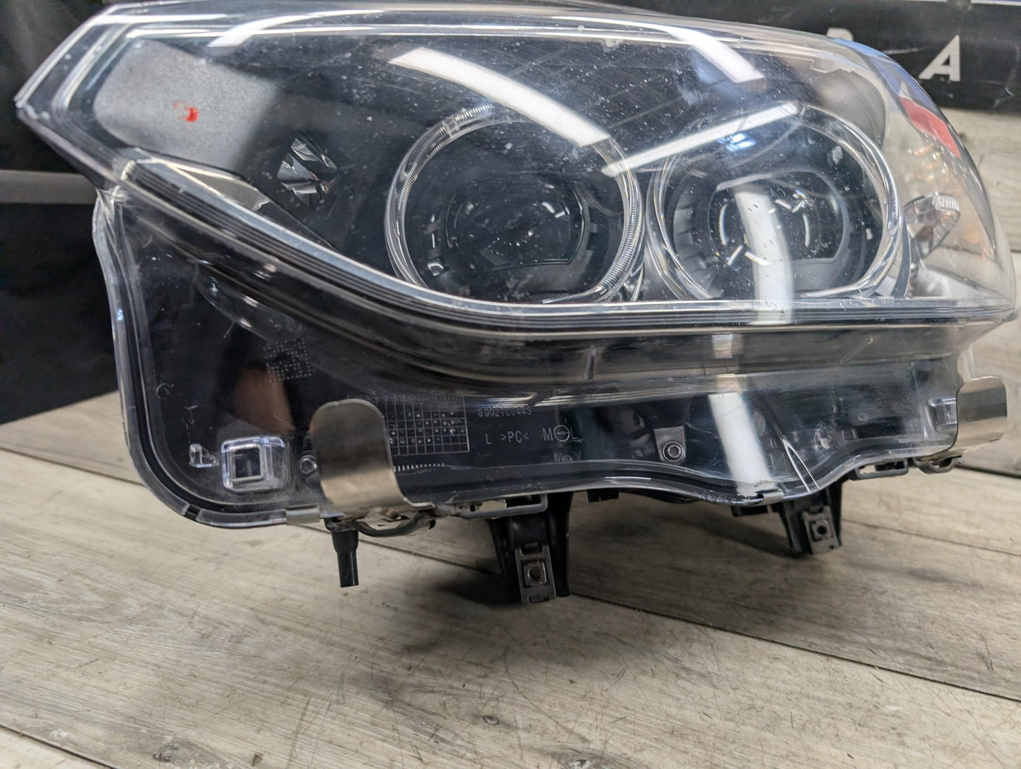 2018 - 2024 BMW X3 G01 Front Left Driver Headlight 8739651 B46B20O1