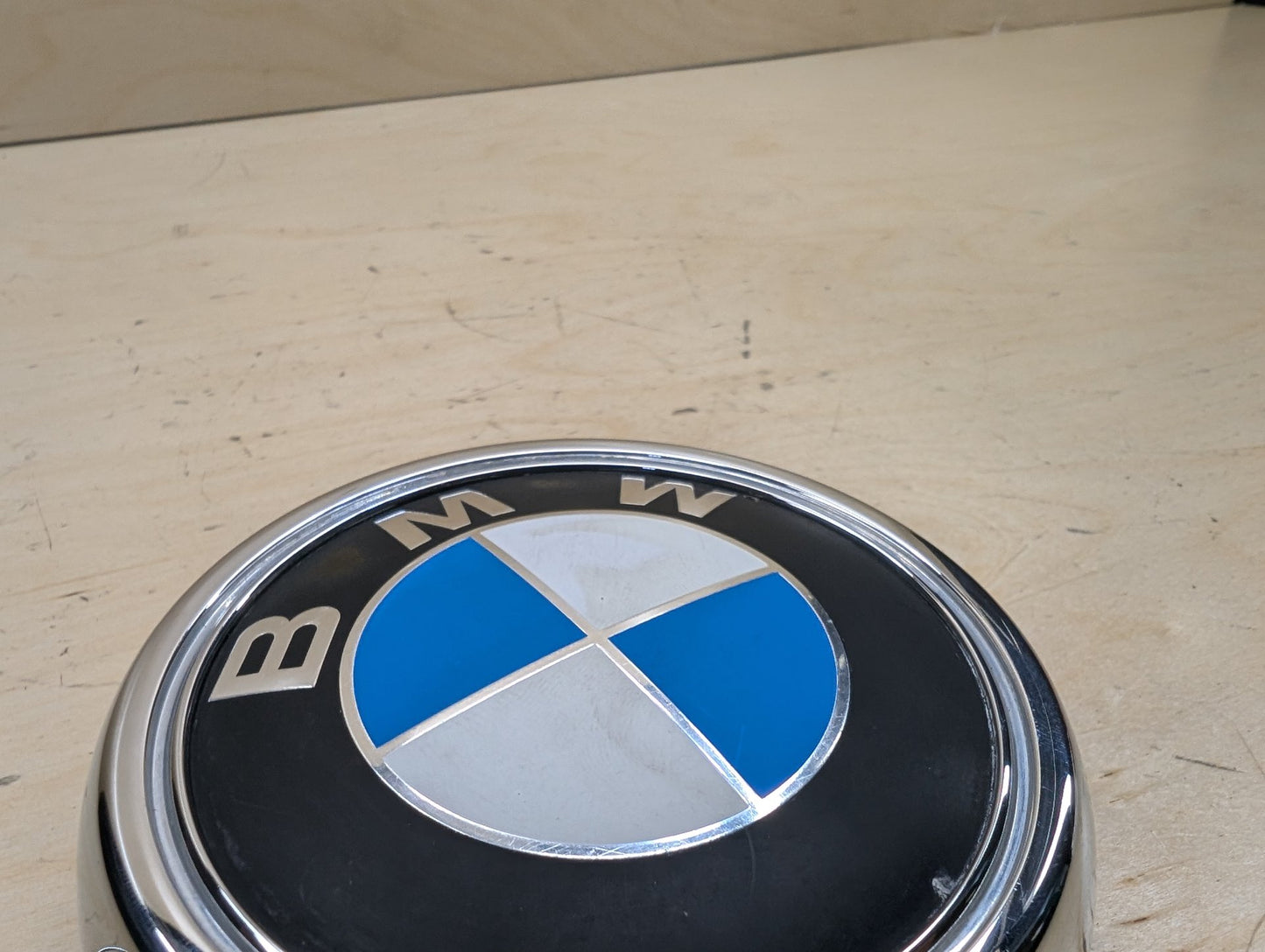 2011-2016 BMW X3 F25- Liftgate Trunk Lid Emblem PN: 7364375