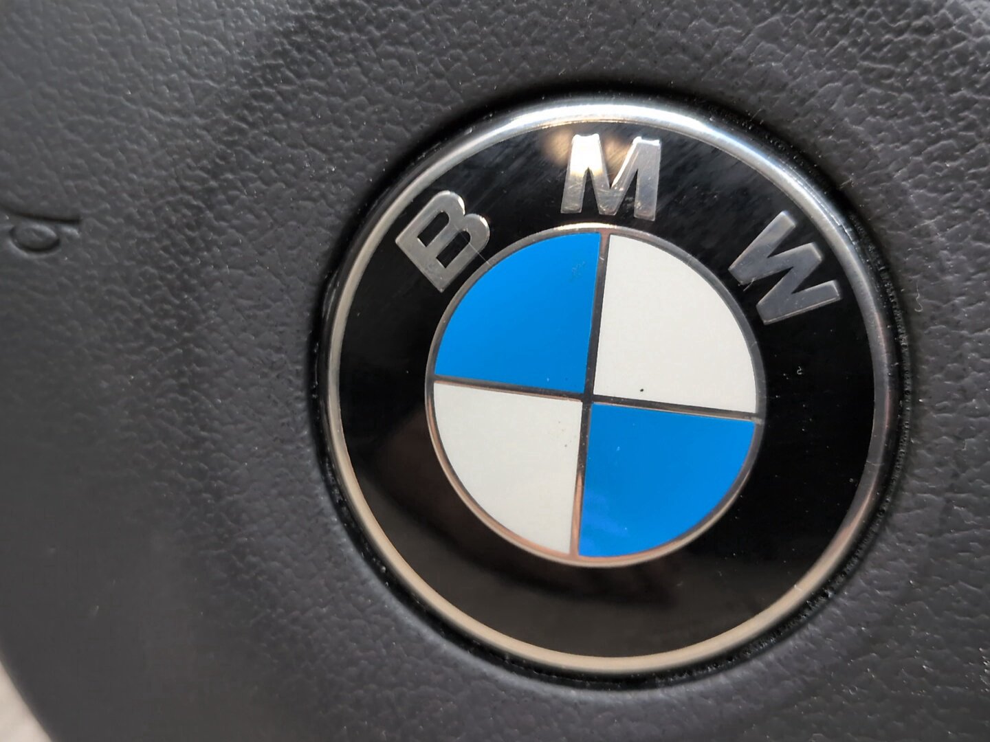OEM BMW F10 F06 F22 F30 F32 F36 F87 M2 M235 435 M SPORT Steering Wheel Airbag
