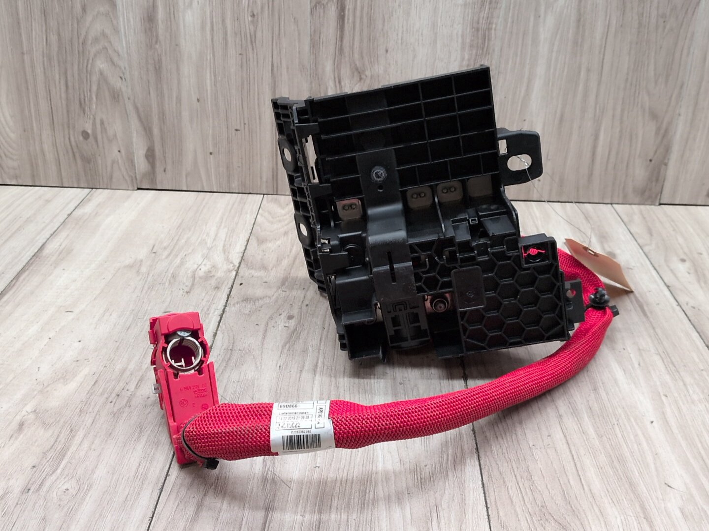 OEM BMW G01 G02 X3 X4 Rear Battery Power Distribution Box w/ Red Cable Terminal