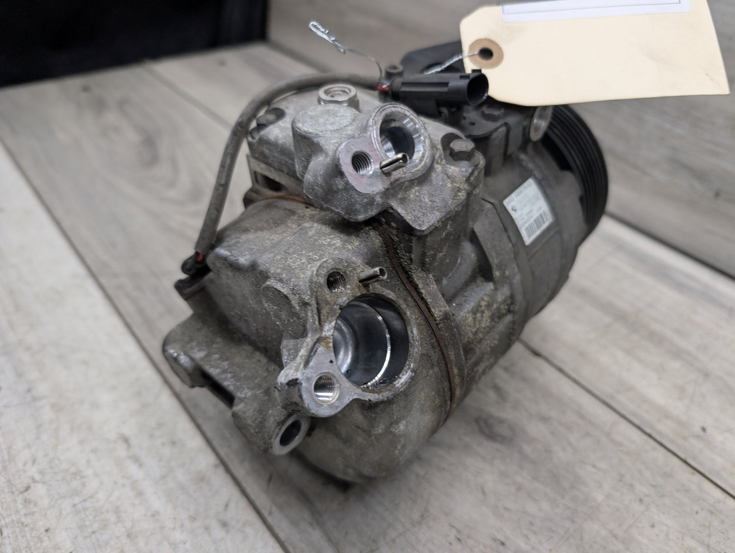 OEM BMW E82 E88 E89 E90 E92 E93 335 AC Compressor Clutch A/C Pump Pulley N54 N55
