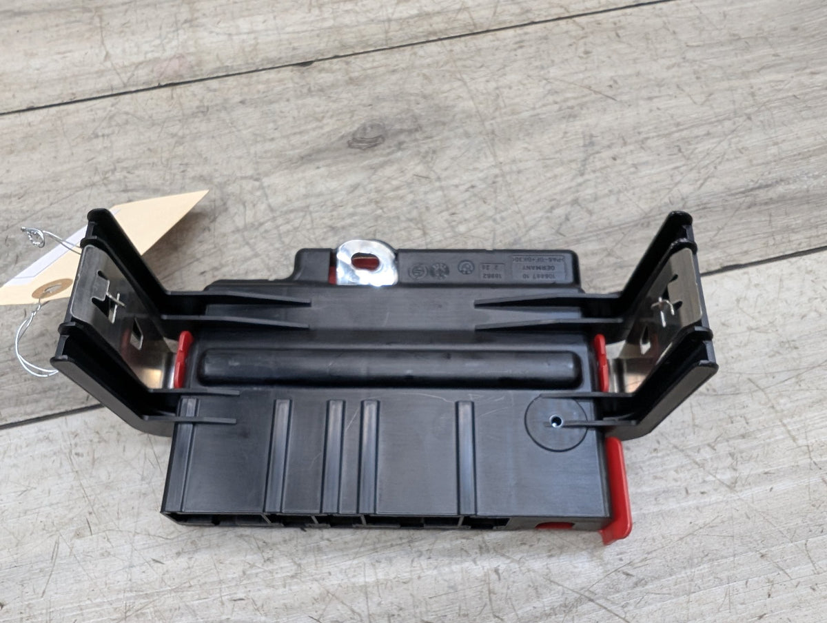 2007-2013 BMW X5 E70 Rear Battery B+ Terminal Junction Point Relay Fuse Box 9178959 OEM