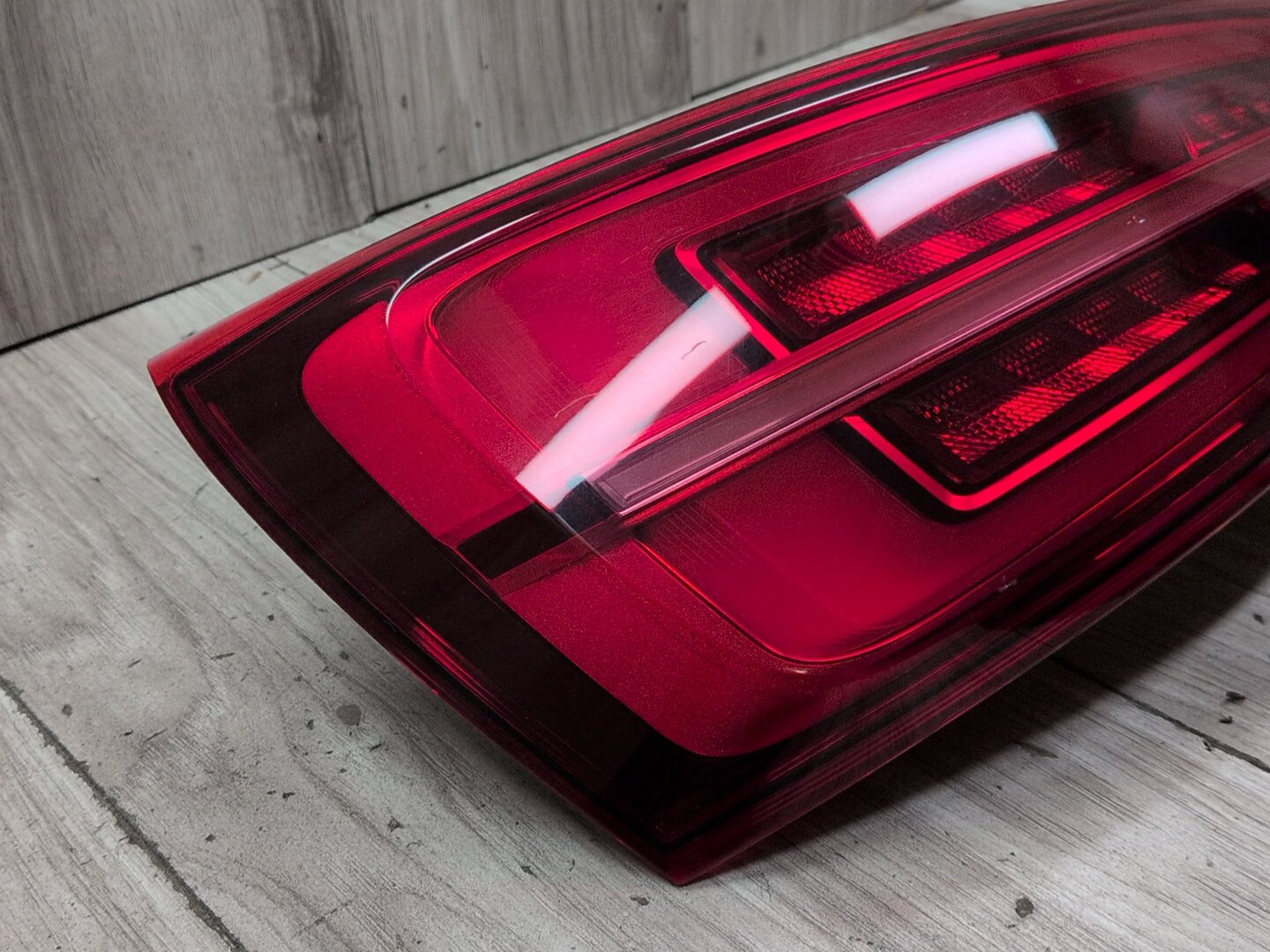 2015-2018 Audi Q3 8U Rear Left Driver Outer Tail Light 8U0945093A