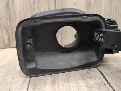 14-20 OEM BMW F32 F36 F82 M4 428 430 435 440 Gas Fuel Tank Filler Assembly