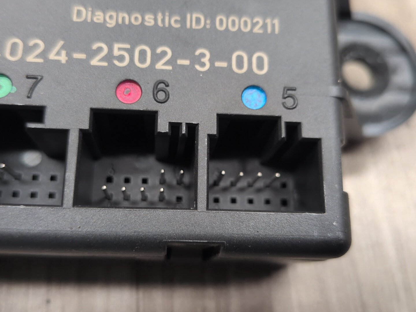 09-12 OEM Mercedes-Benz E550 W212 Rear Left Driver Door Control Module