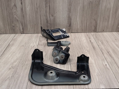 2019 - 2026 BMW X5 G05 Front Left Driver Fender Brackets SET 7418279 N63B44M3