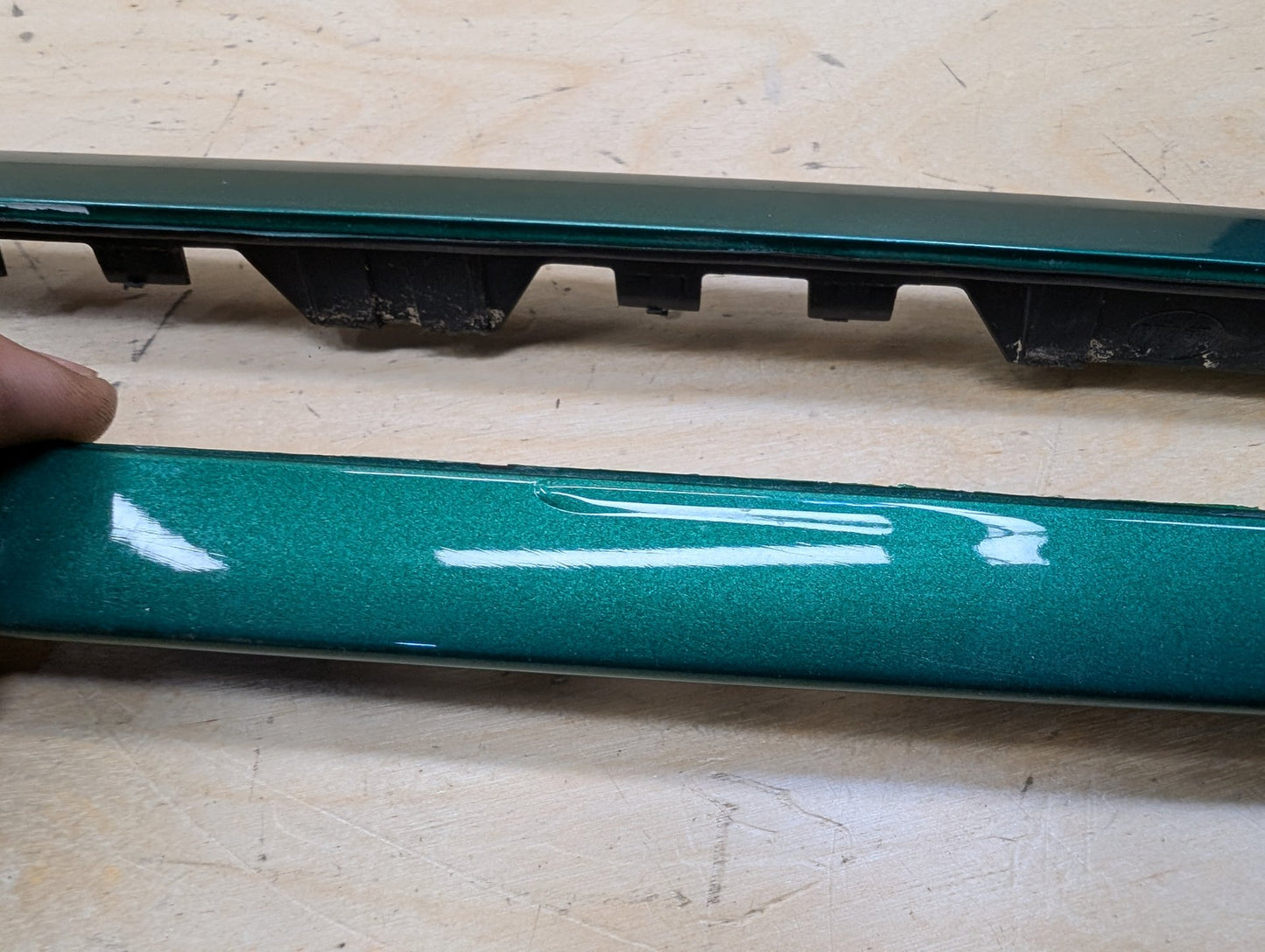 2015-2019 BMW X6 F16 Front Left Right Side Windshield Drip Trim Molding SET 7292407