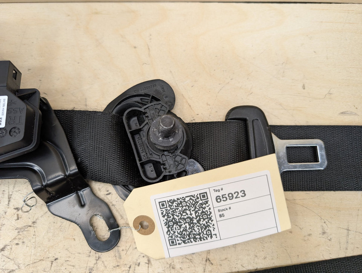 OEM BMW F95 F96 G05 G06 G07 X5 X6 X7 Front Left Driver Seat Belt Retractor Black